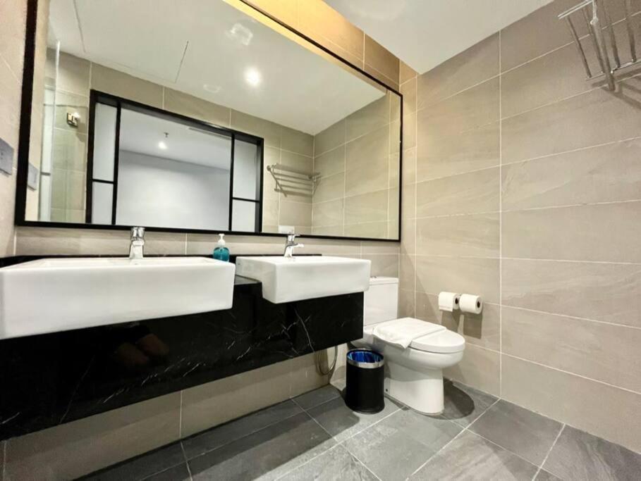 #211 M101 Dang Wangi Klcc View Pool By Livin Apartamento Kuala Lumpur Exterior foto